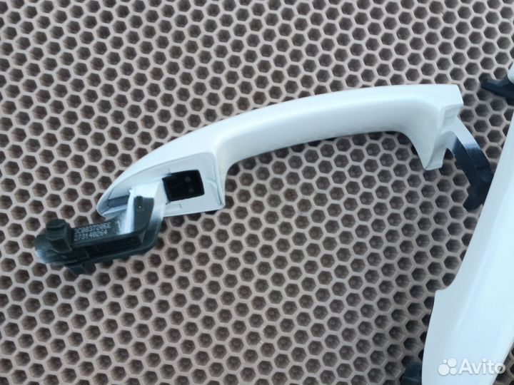 3С0837205E/206E ручка с Kessy Passat b7/CC