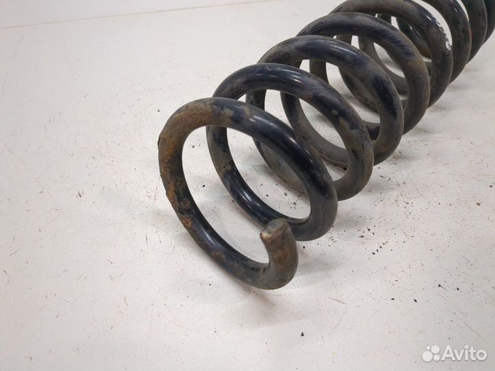 Пружина подвески левая передняя Mercedes E W210