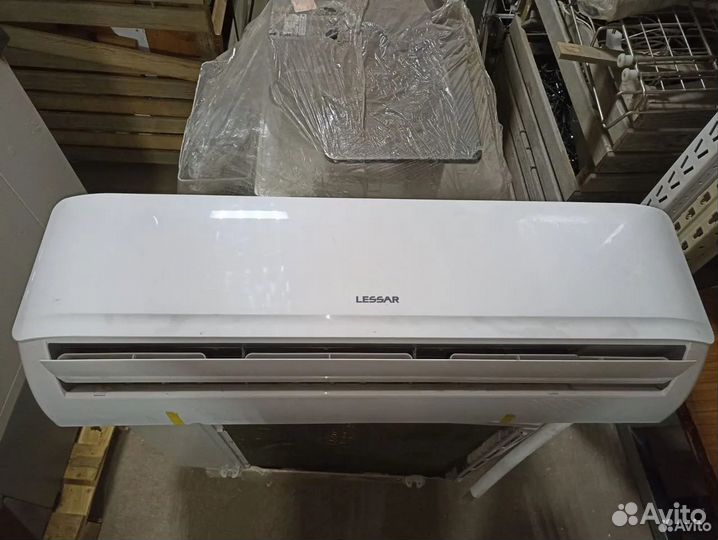 Кондиционер сплит система на 70 м2 Lessar