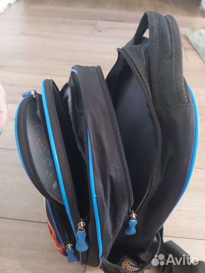 Школьный рюкзак