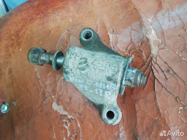 Маятник Нива Шевроле