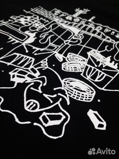 Футболка траектория