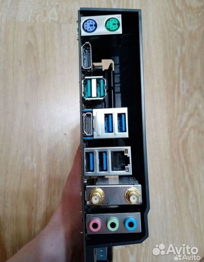 Материнская плата lga 1151 v2 z390