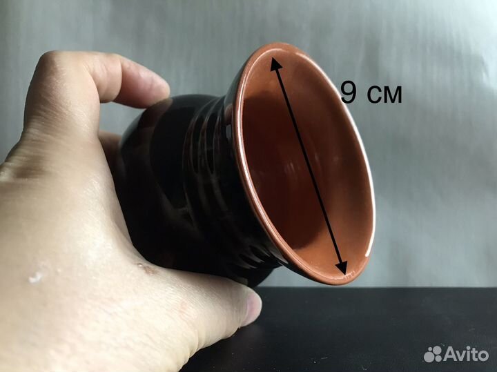 Глиняная ваза