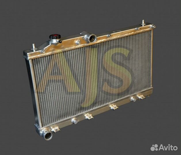 Радиатор алюминиевый Subaru Impreza GR, 26мм ат