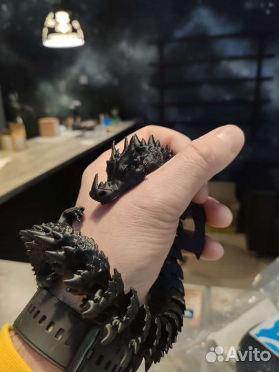 Дракон подвижный на шарнирах