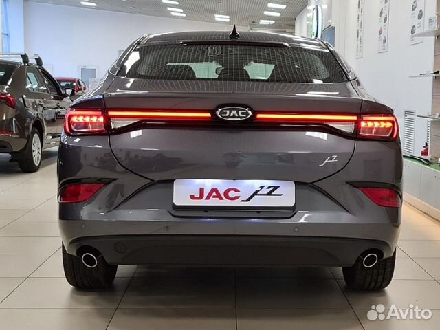 JAC J7 1.5 CVT, 2023