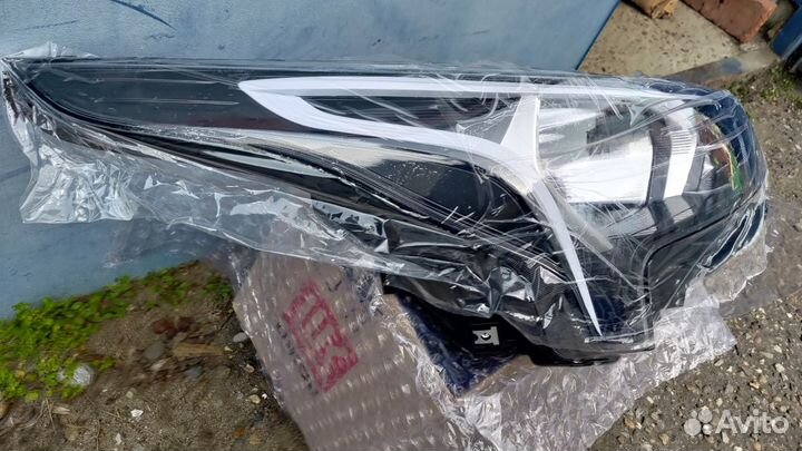 Фара KIA Rio Новая Правая 2020-2022