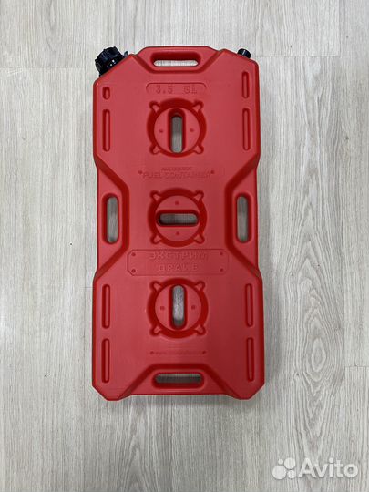 Плоская канистра Экстрим Драйв 15 литров (красная)