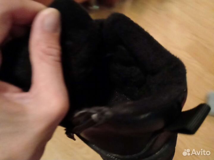 Ботинки на мальчика 29