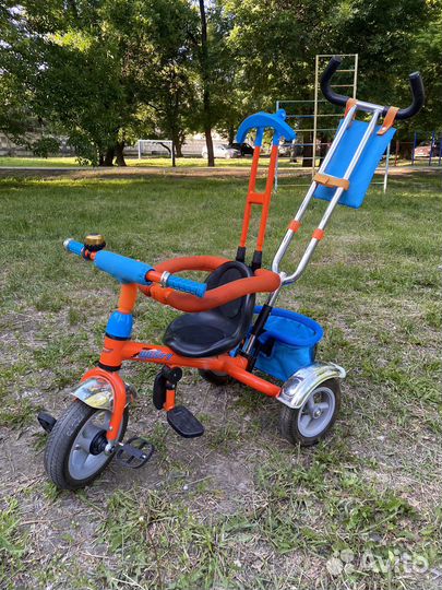 Детский трехколесный велосипед