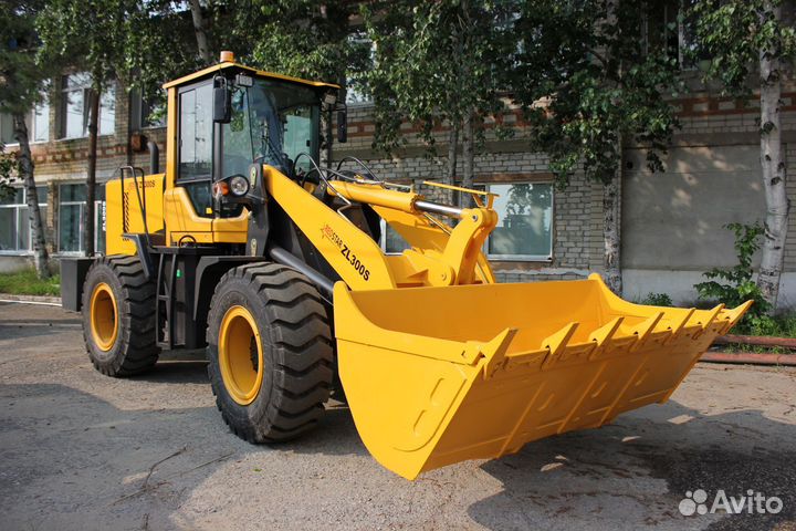 Фронтальный погрузчик Redstar ZL300S, 2023