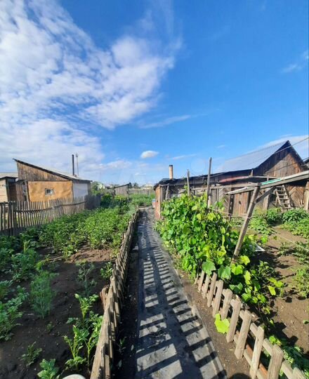 Дом 40 м² на участке 5 сот.