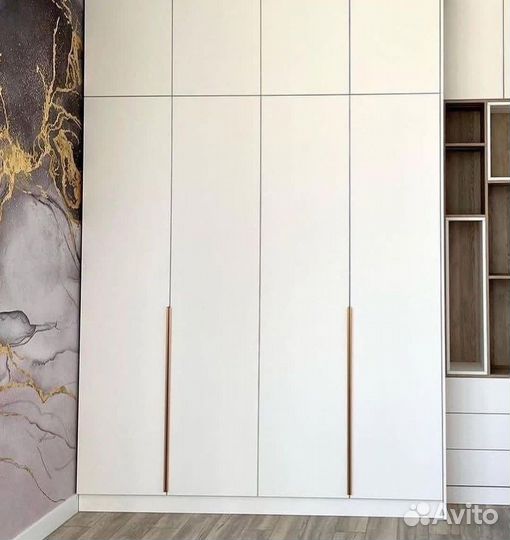 Шкаф в детскую от фабрики