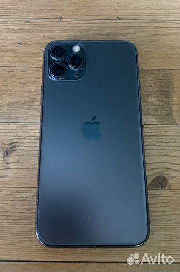 iPhone 11 Pro, 64 ГБ