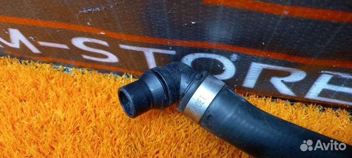 Патрубок отопителя Mercedes-Benz E-Class W211