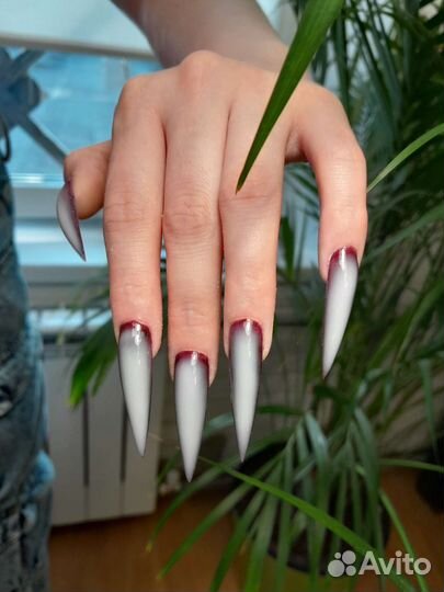 Модель на наращивание, маникюр, коррекция,педикюр