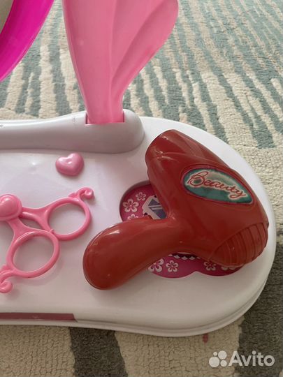 Детский туалетный столик для девочки