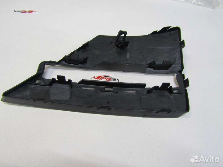 Решетка бампера Mercedes W166 A1668852822