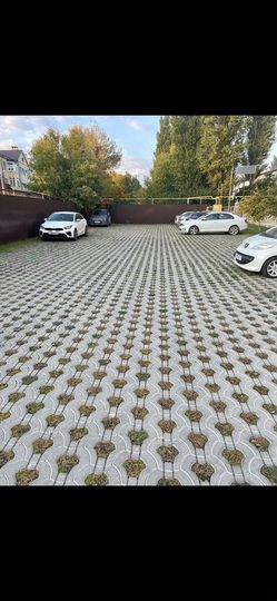 3-к. квартира, 84 м², 1/9 эт.