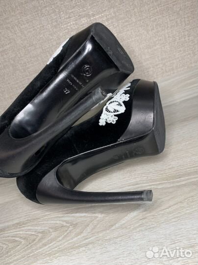 Туфли Alexander McQueen 37