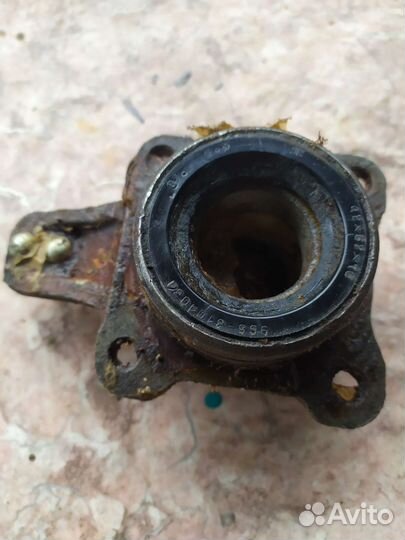 Заз 965 Ступица заднего колеса с подшипниками