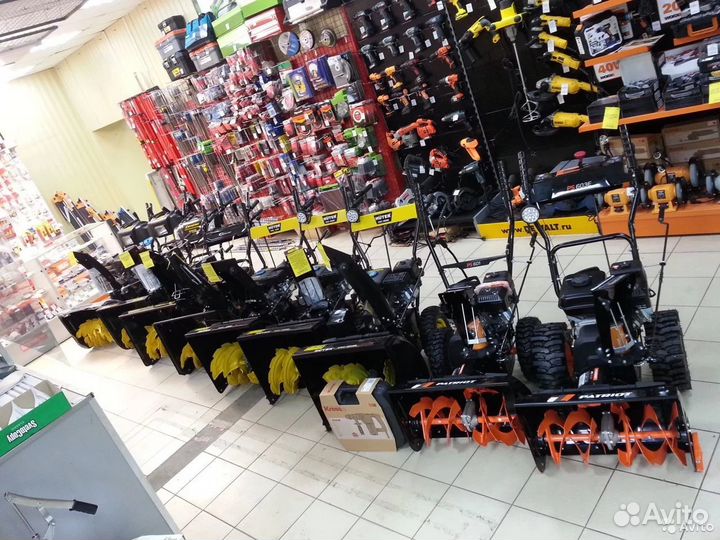 Снегоуборщик Huter SGC 4800E