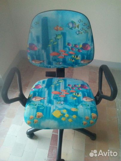 Компьютерное кресло