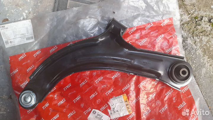 Рычаг TRW nissan micra