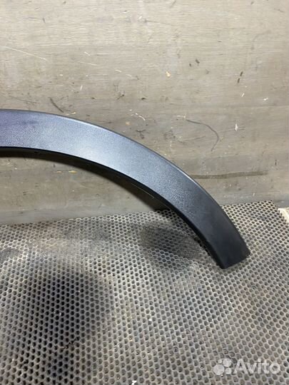 Молдинг заднего левого крыла SsangYong Actyon New