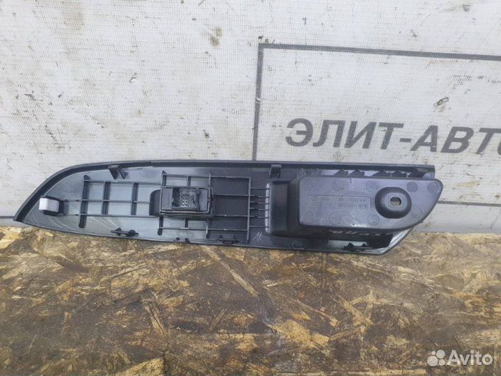 Кнопка стеклоподьемника передняя правая Lifan