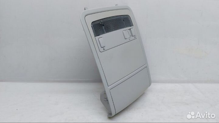 Плафон освещения салона Volkswagen Jetta 6 2.0 TDI