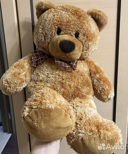 Плюшевый медведь