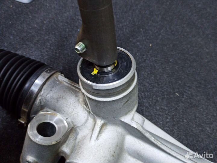 Рулевая рейка Toyota Corolla 180