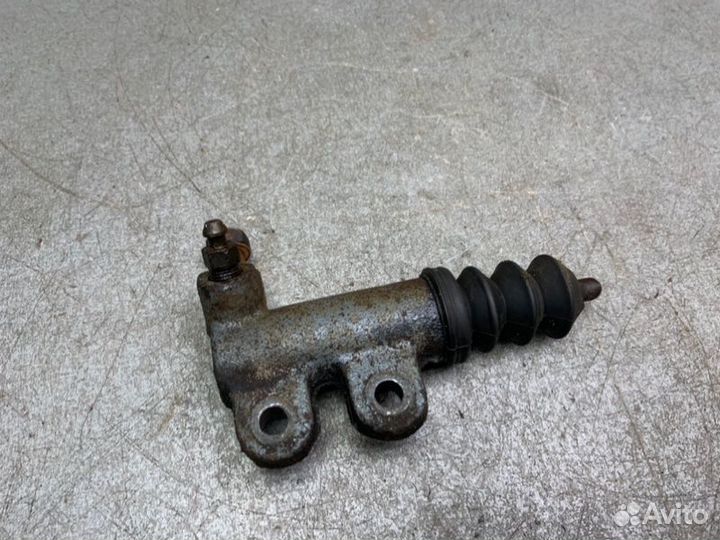 Рабочий цилиндр сцепления Mitsubishi Lancer 8 CB