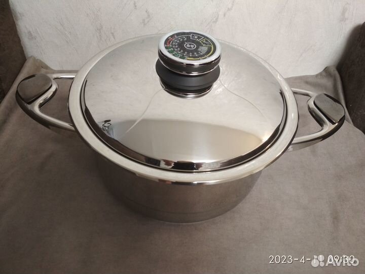 Новая Кастрюля Zepter5,5лd24 сенсор.цифров.термо