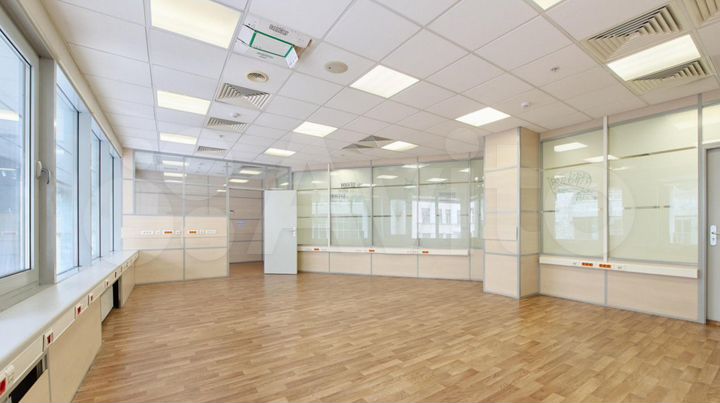 Офис, 727.7 м²