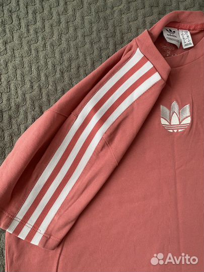 Футболка adidas