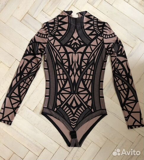 Боди с длинным рукавом принт тату