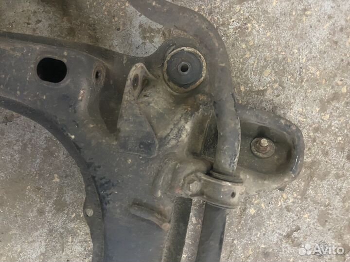 Подрамник передний audi 80 в3 МКПП