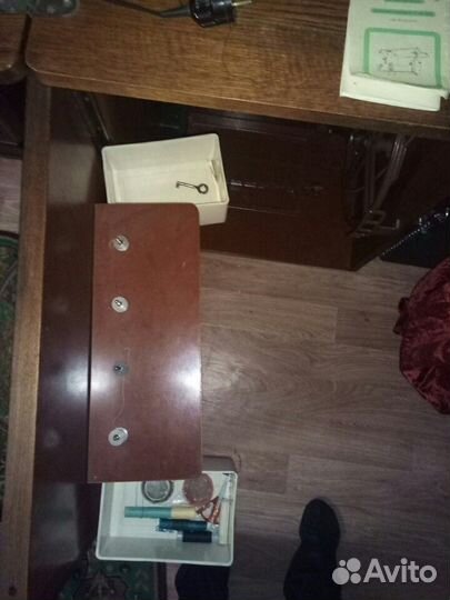 Швейная машина лада