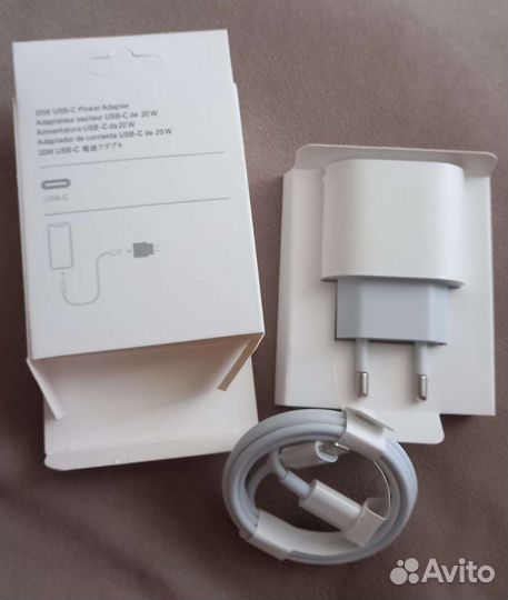 Зарядка на iPhone