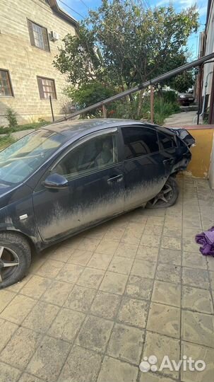 В разбор на запчасти ниссан примьера p12