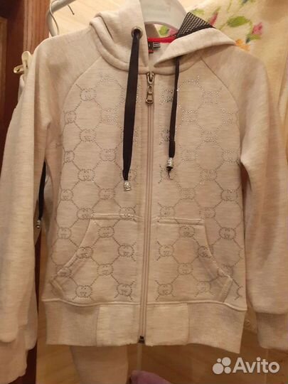 Спортивный костюм утепленный