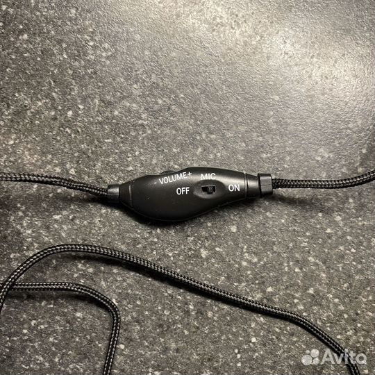 Наушники Genius