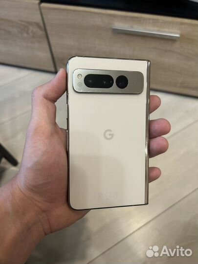 Google Pixel Fold, 12/256 ГБ