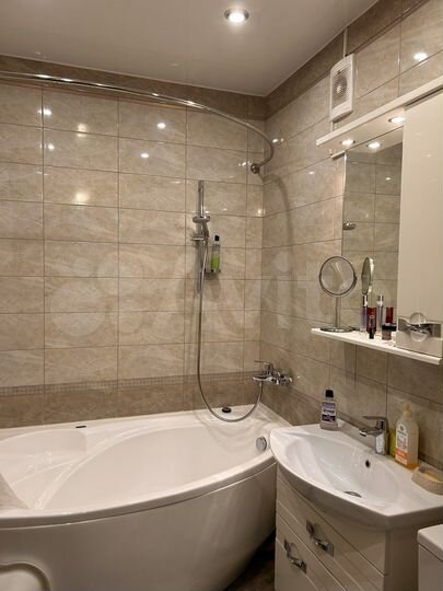 2-к. квартира, 60 м², 3/4 эт.