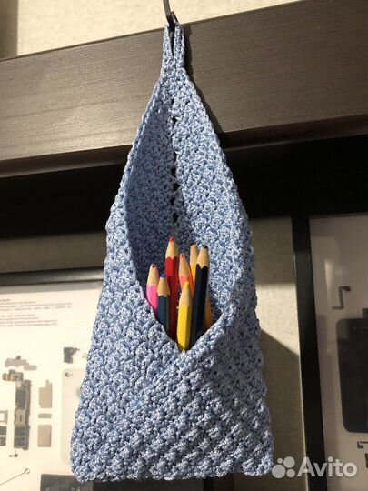 Вязанный конверт на стену