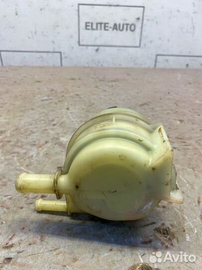 Бачок гур Toyota Camry V40 3.5 2007