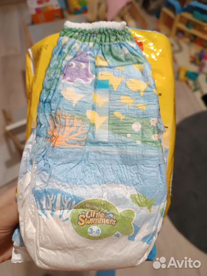 Трусики для плавания